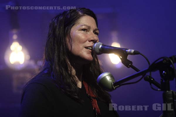 THE BREEDERS - 2008-04-18 - PARIS - La Cigale - Kim Deal